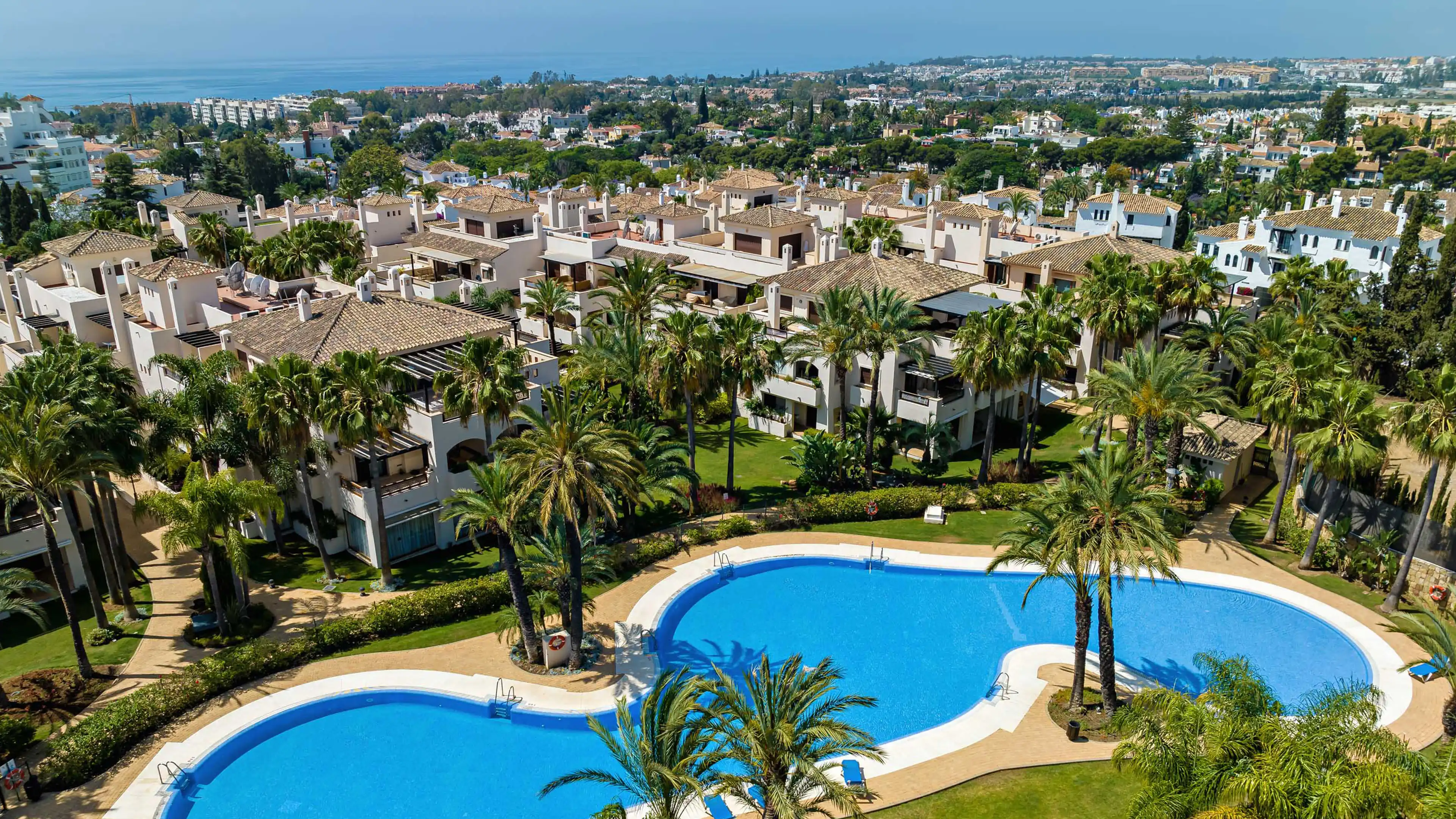 MEDINA LUXURY PENTHOUSE, Nueva Andalucia, Imagen 2