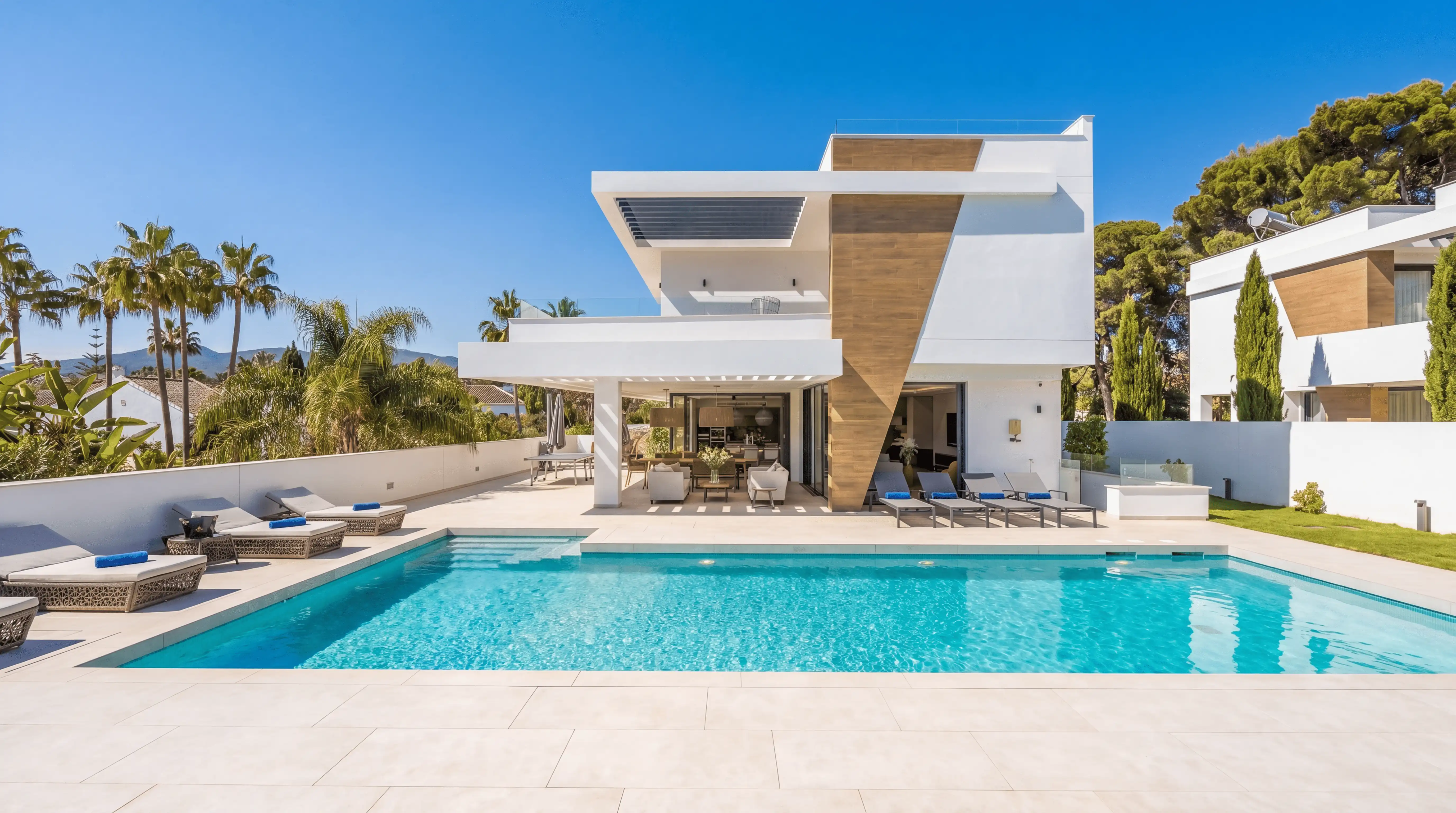 VILLA LA PLAGE, Elviria, Imagen 1