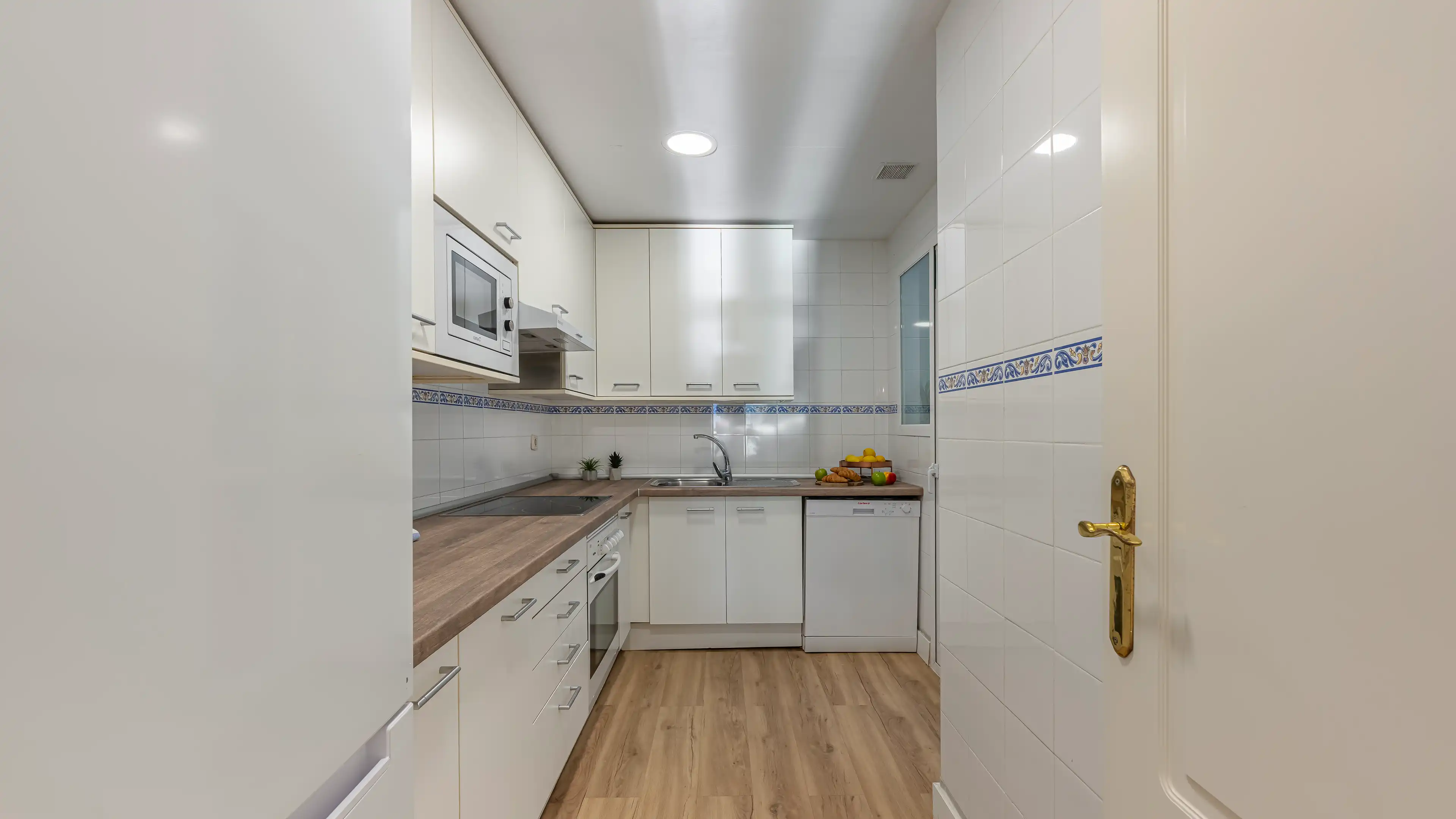 CENTRAL PUERTO BANÚS APT, Puerto Banús, Imagen 33