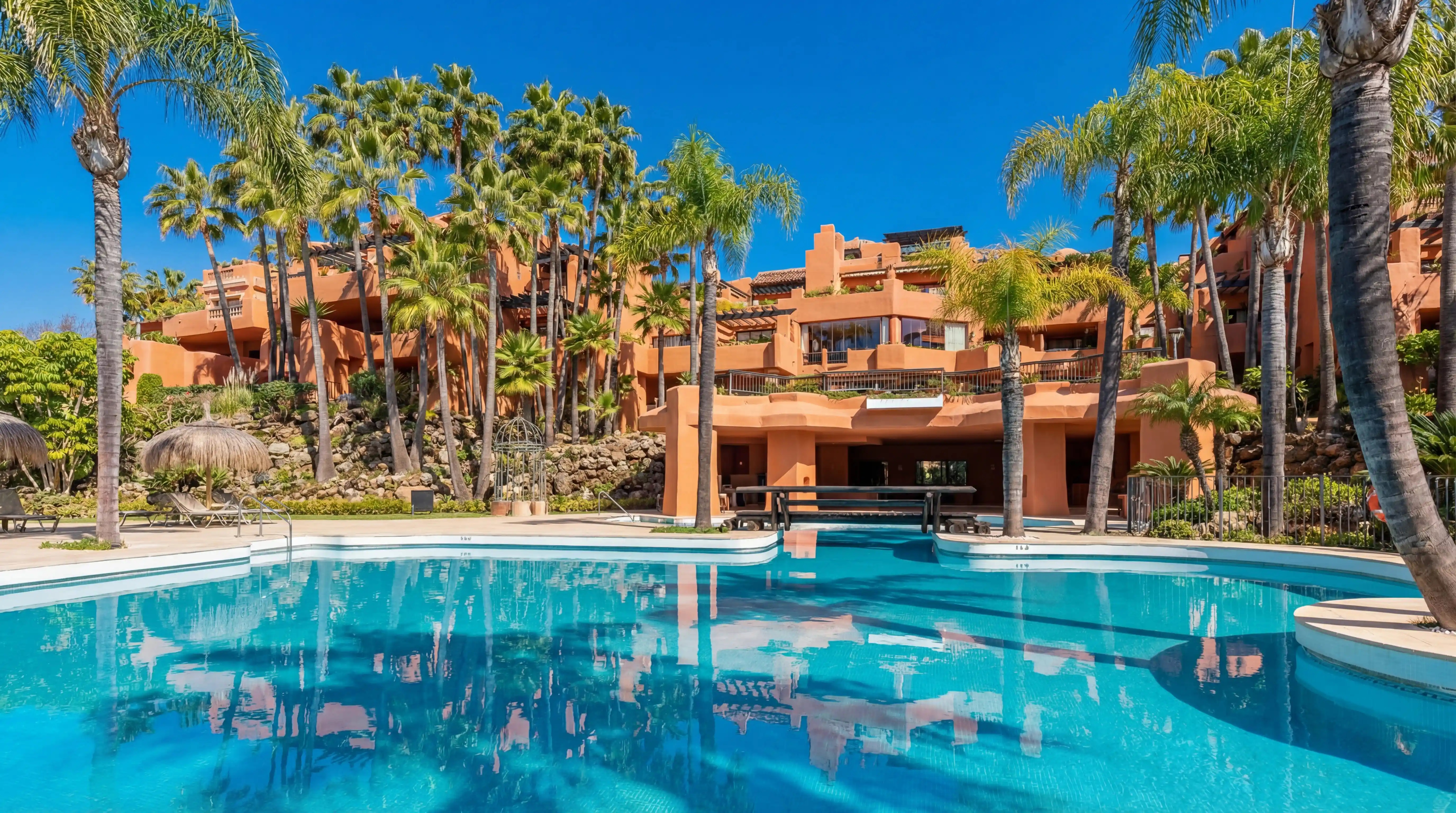 LA ALZAMBRA SEA VIEWS, Nueva Andalucia, Imagen 1