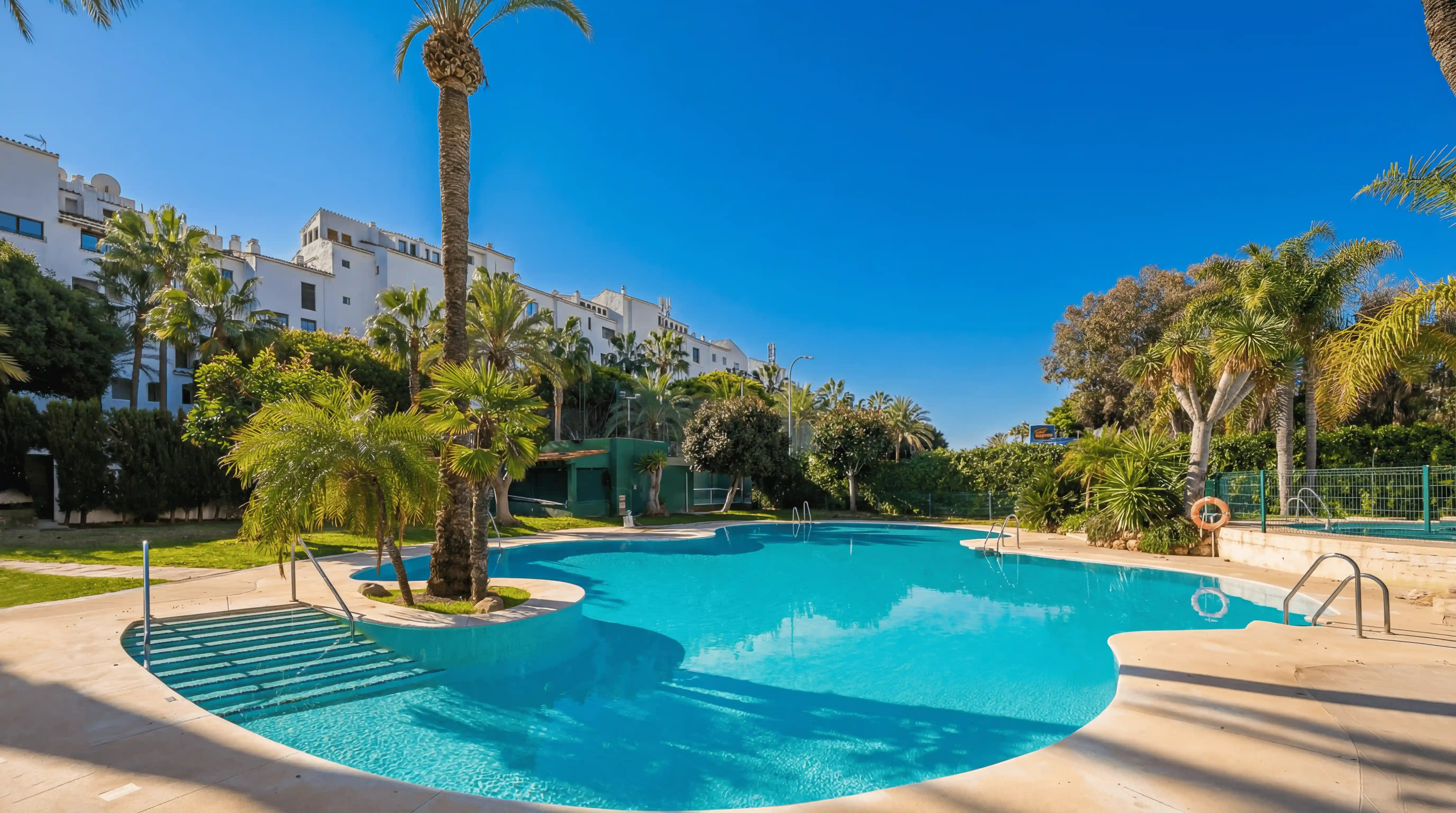 CENTRAL PUERTO BANÚS APT, Puerto Banús, Imagen 32