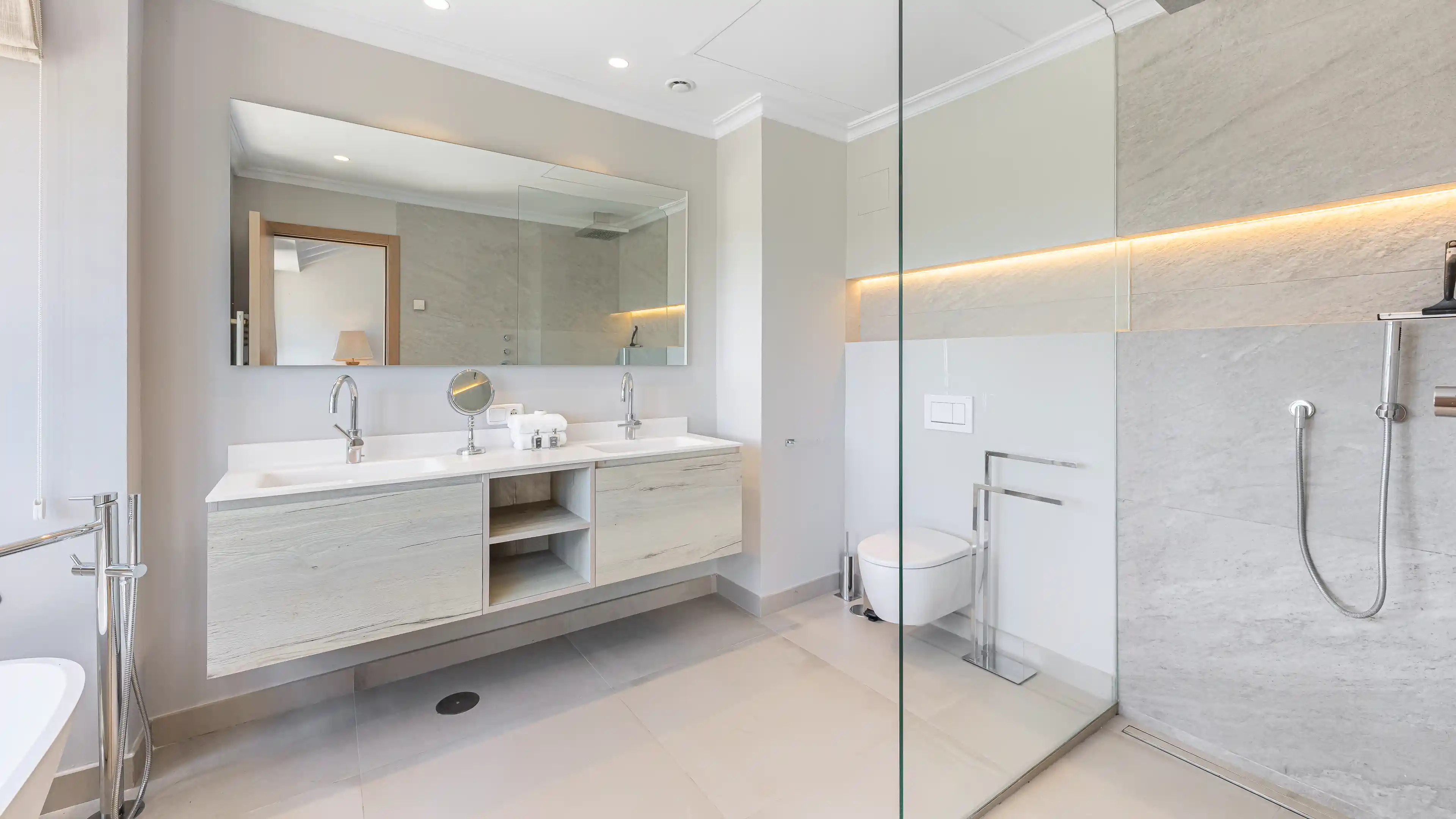 THE WHITE ORCHID, Nueva Andalucia, Imagen 18
