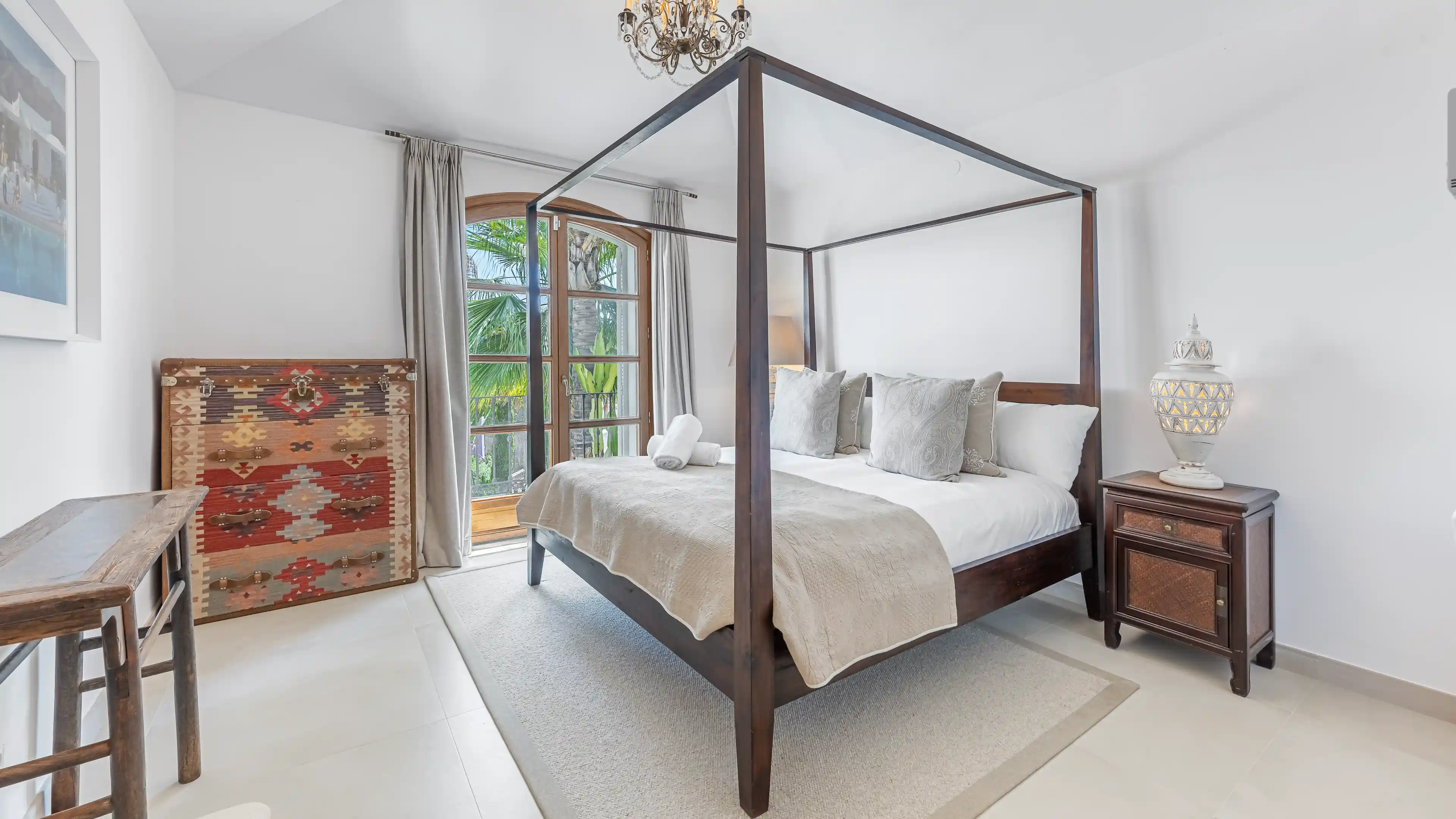THE WHITE ORCHID, Nueva Andalucia, Imagen 29